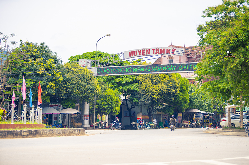 Thị trấn Tân Kỳ Đường mòn Hồ Chí Minh 