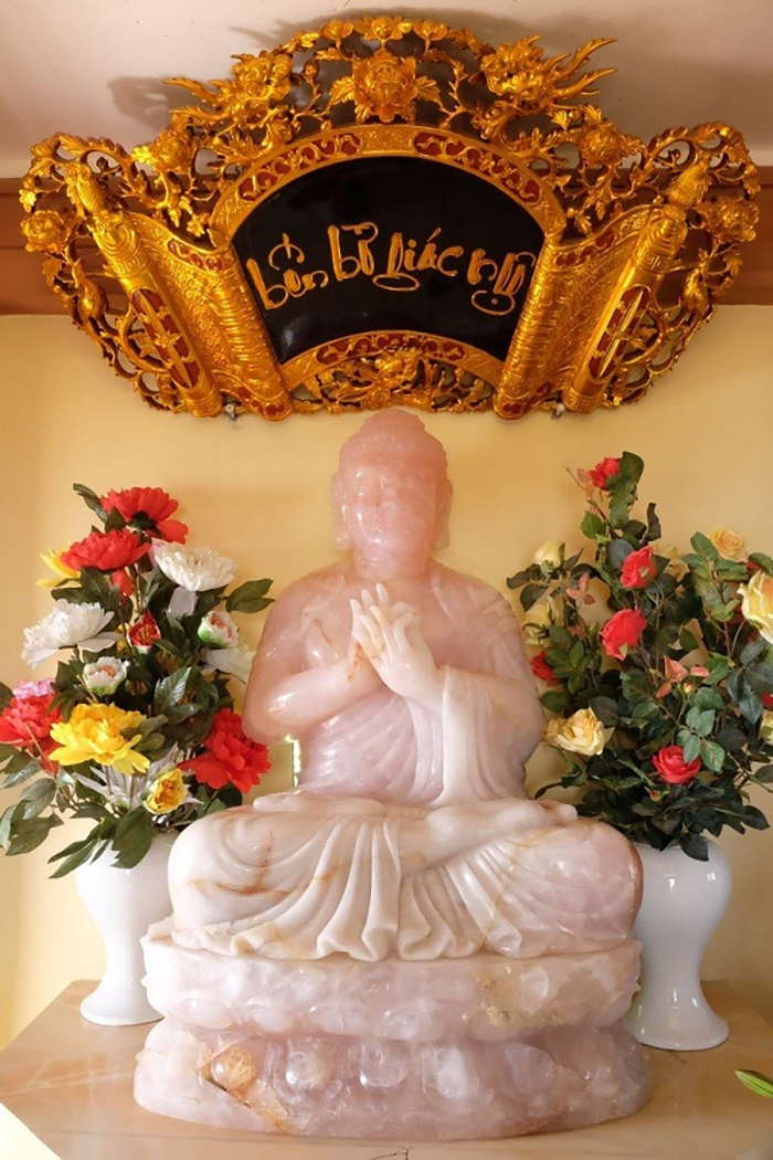 Bức tượng phật bằng Ngọc tại chùa Đại Tuệ